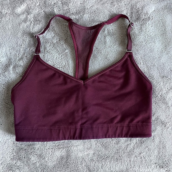Victoria’s Secret Sports Bra - Picture 1 of 3
